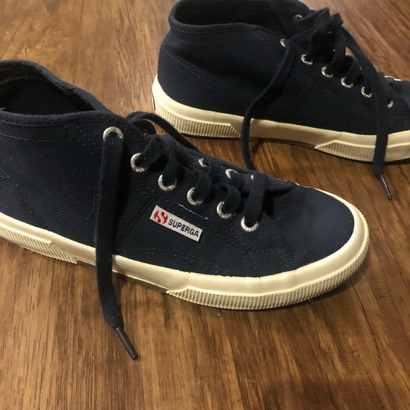 superga mid